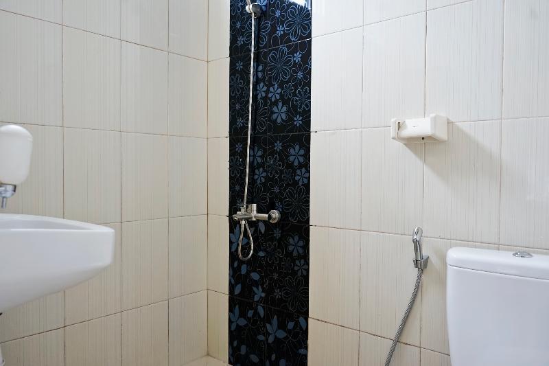Oyo 1167 Sty Hotel 2*